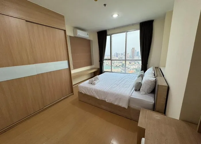 Sukhumvit 65 Swimming Pool Gym Good View High Floor Fast Wifi Apartment Bangkok