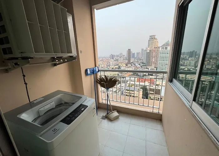 Apartment Sukhumvit 65 Swimming Pool Gym Good View High Floor Fast Wifi *