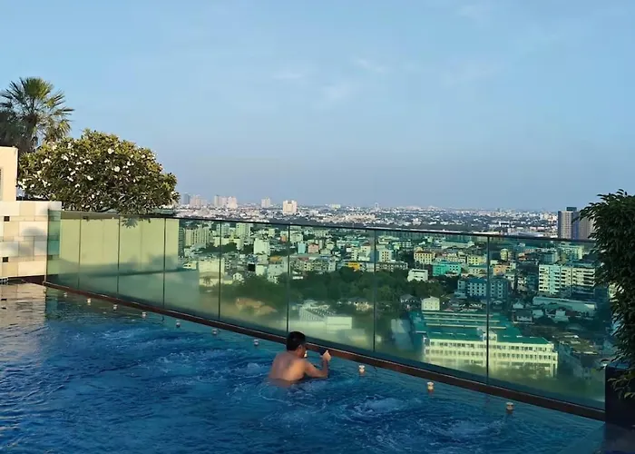 Sukhumvit 65 Swimming Pool Gym Good View High Floor Fast Wifi